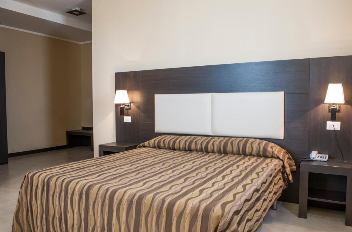 Hotel Corte Business Cavriago Exterior photo