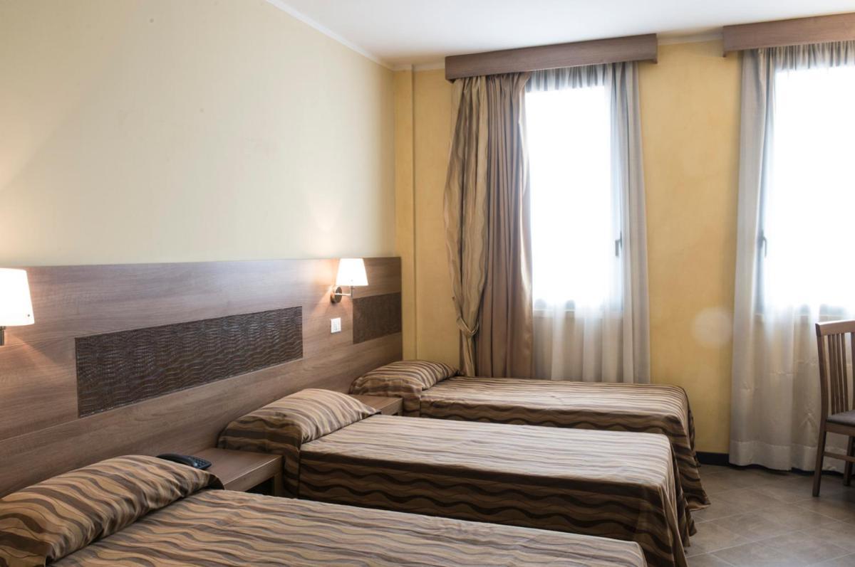 Hotel Corte Business Cavriago Exterior photo