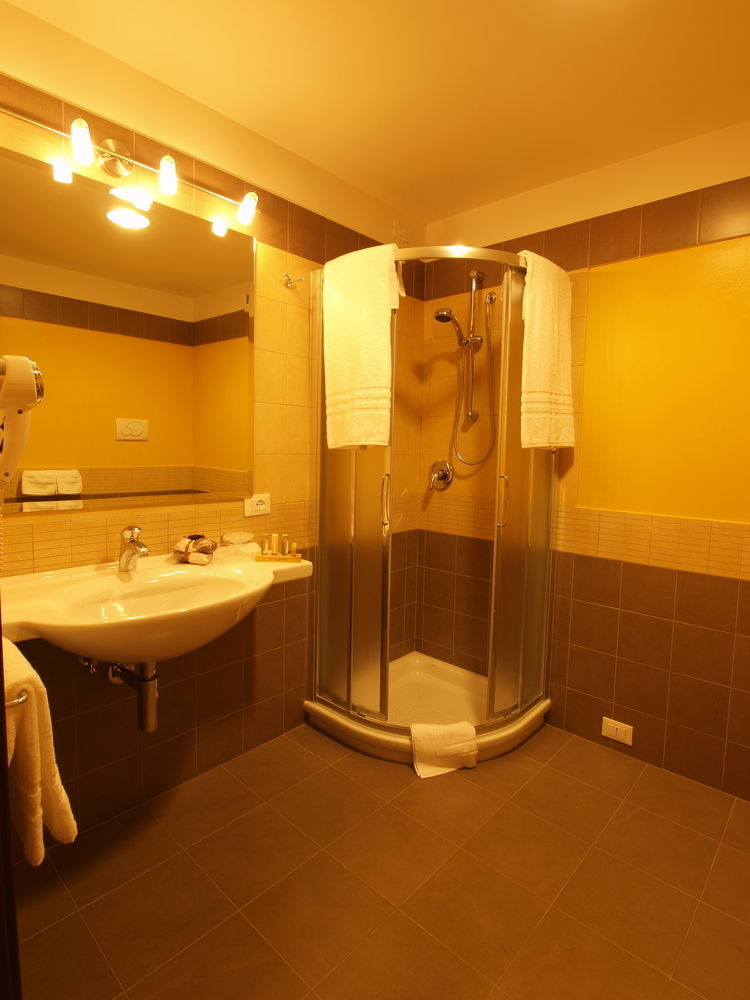 Hotel Corte Business Cavriago Exterior photo